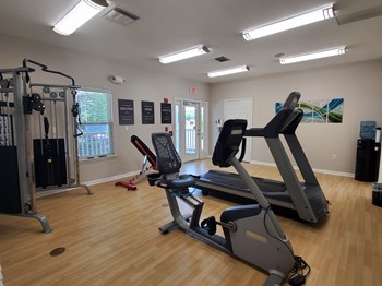 Hampstead Heath Luxury Homes in Hampton VA Community Gym Property Image